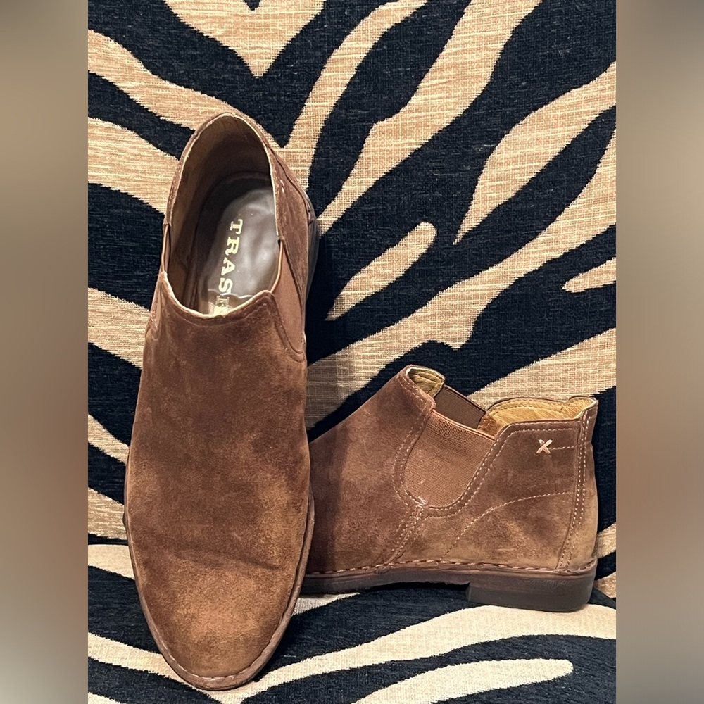 Trask Chestnut Suede Chelsea Boots WOMEN SIZE 6.1/2M